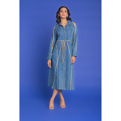 The Linear Denim dress