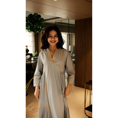 The Relaxed Everyday Dress