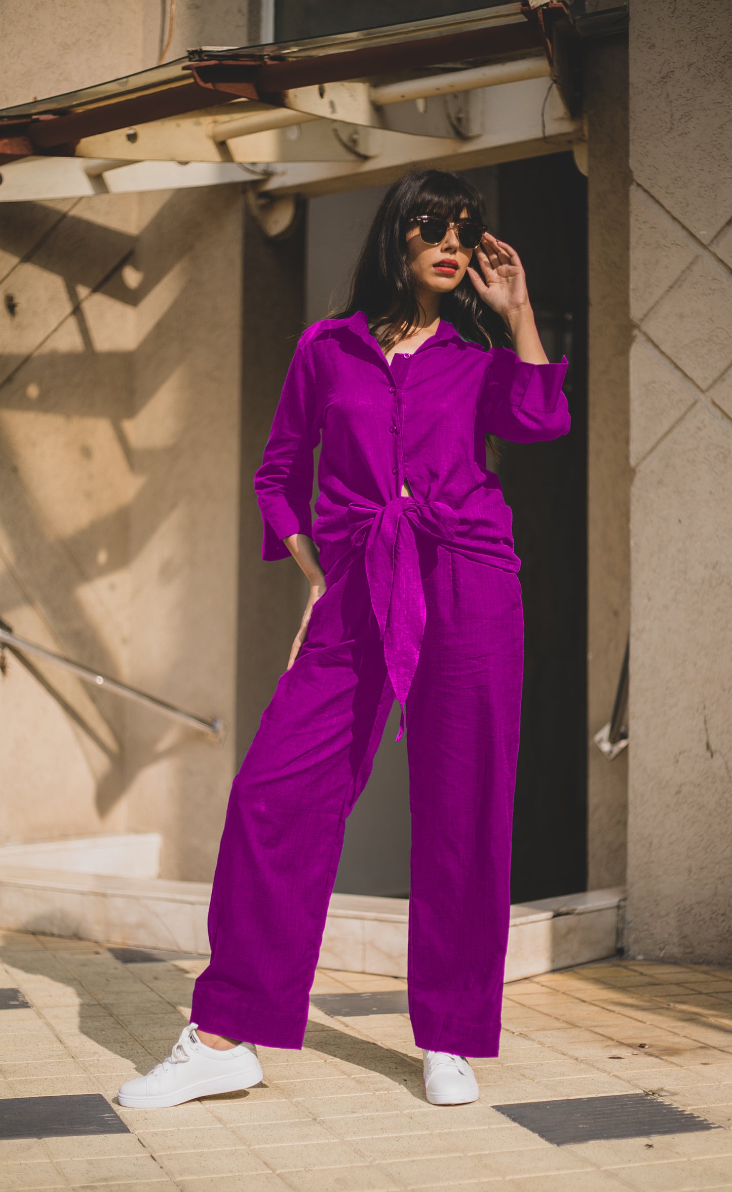 THE KNOT-SO-BASIC COORD SET - This is a stylish and versatile two-piece set that is perfect for any fashion-forward wardrobe. The knot adds a subtle yet eye-catching detail to the top, elevating it from a basic to a stylish statement piece.