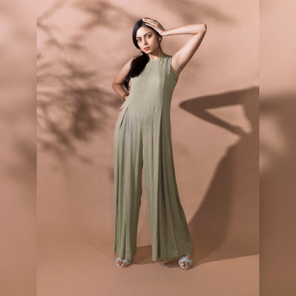 CHILLAX JUMPSIE - This ultra comfortable jumpsuit is in a lovely falling textured material. It has an inverted pleat detail falling along the front. It has a loose fitting silhouette made from lightweight and breathable fabric.