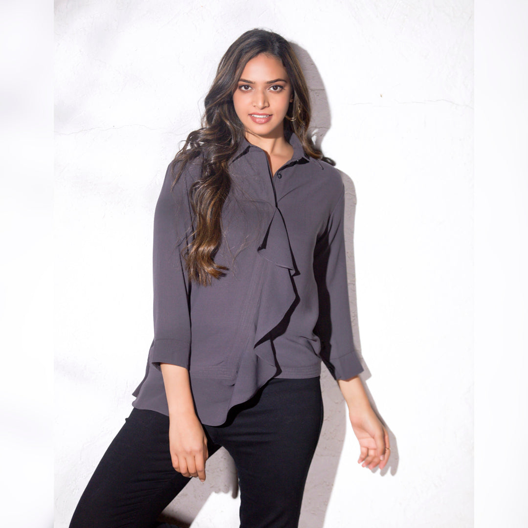 RUFFLED PLACKET ELEGANCE SHIRT - This shirt combines formal wear with a playful and feminine touch. It is designed to be worn for work or business meetings, and are usually paired with dress pants or jeans. The placket ruffles add a touch of personality to the shirt, while still maintaining a professional look.