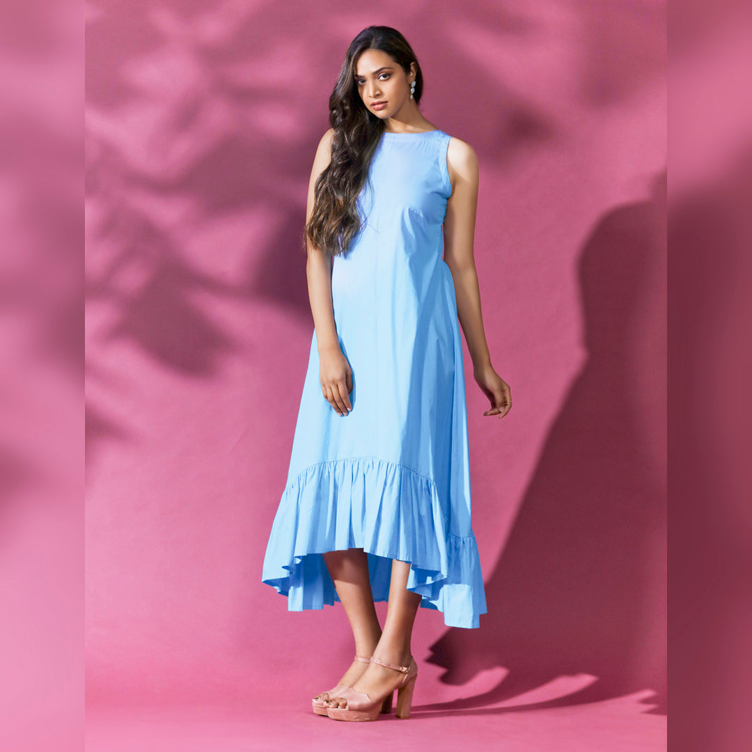 SUMMER BREEZE - This is a light and airy dress that is perfect for warm weather. This dress features a flowy design that is both comfortable and flattering.